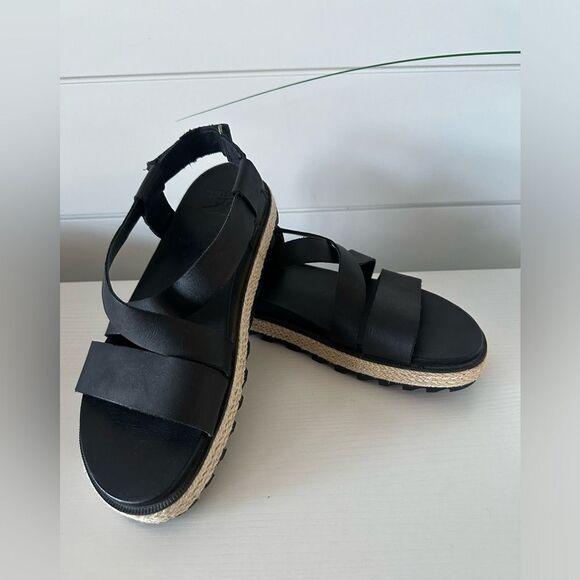 Sorel Roaming Criss Cross Leather Jute Sandals - Picture 3 of 12